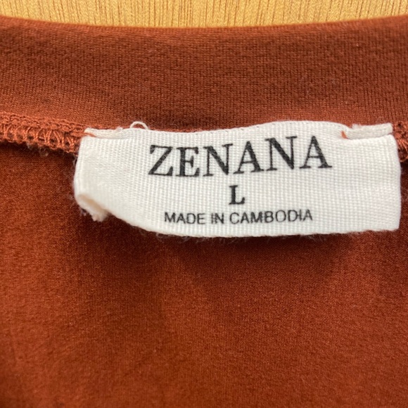 Zenana Rolled Short Sleeve V-Neck Top in Rust Sz Large (Oversized) - Picture 5 of 7